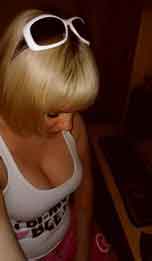 romantic female looking for guy in Gaffney, South Carolina